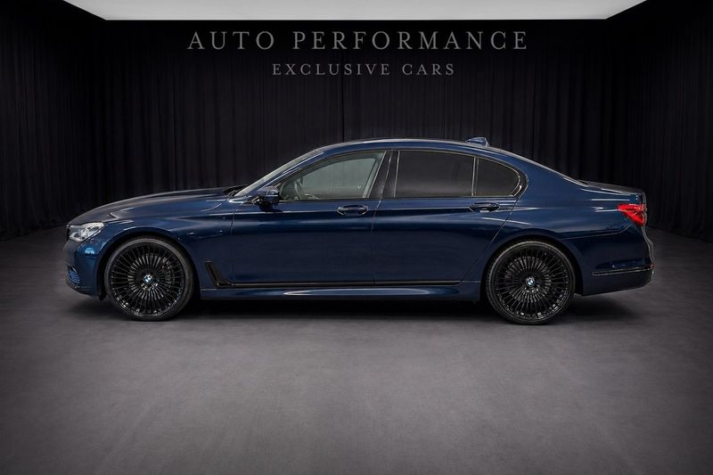 BMW 750 bild 2