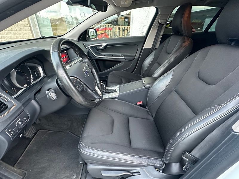 Volvo V60 bild 15