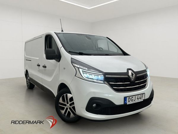Renault Trafic L2 145hk Värmare Dragkrok 3-Sit B-Kamera Moms - 2022