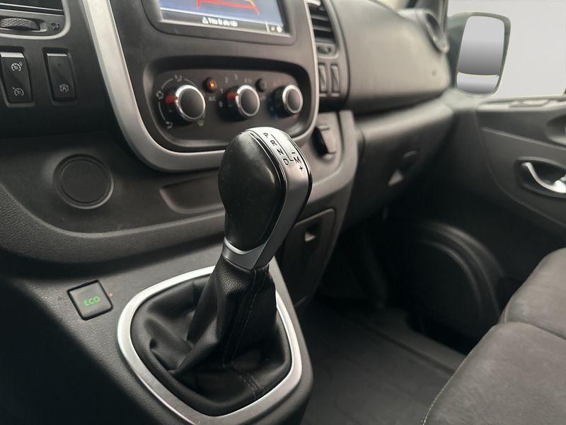 Renault Trafic bild 25
