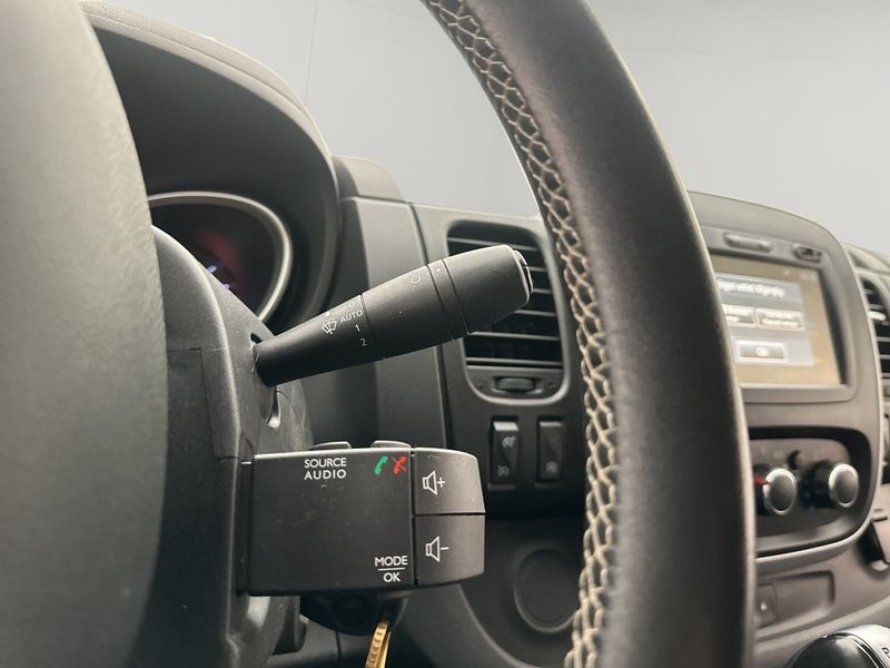 Renault Trafic bild 19