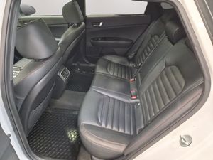 Kia Optima bild 14