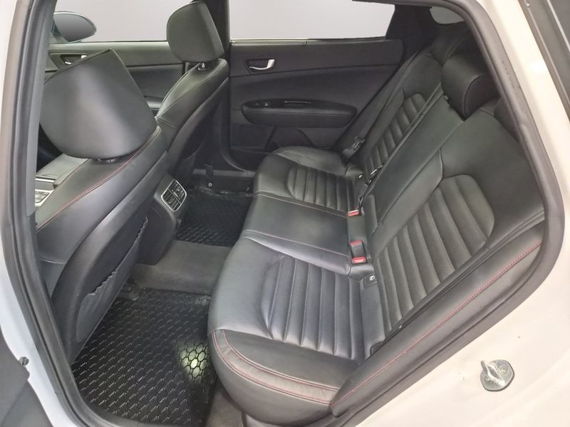 Kia Optima bild 14