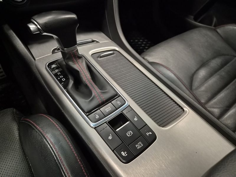 Kia Optima bild 17