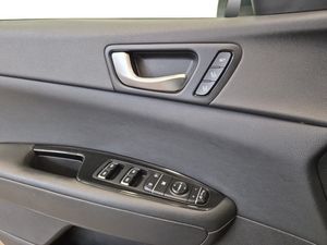 Kia Optima bild 23