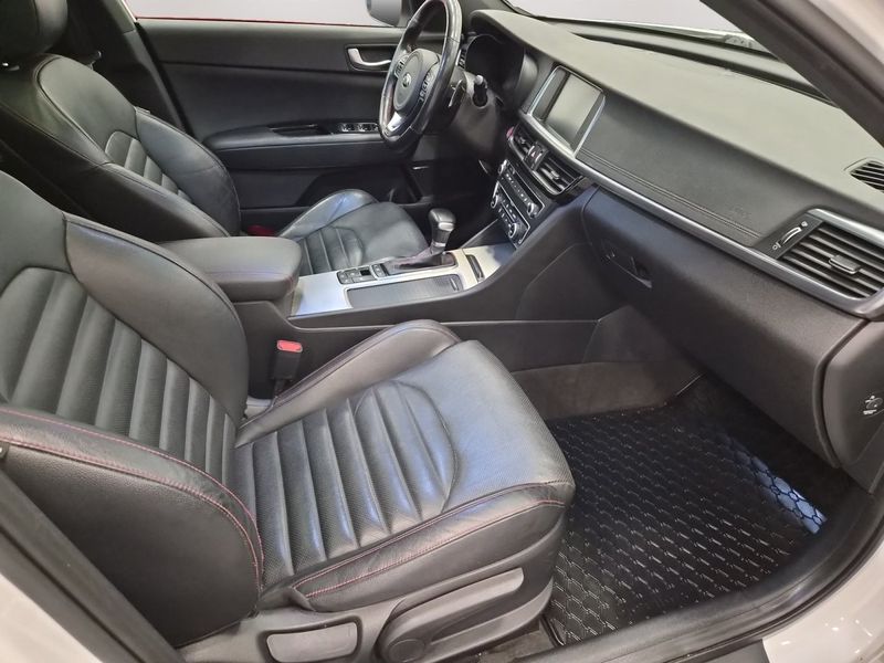 Kia Optima bild 12