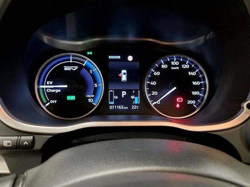 Mitsubishi Eclipse Cross bild 8