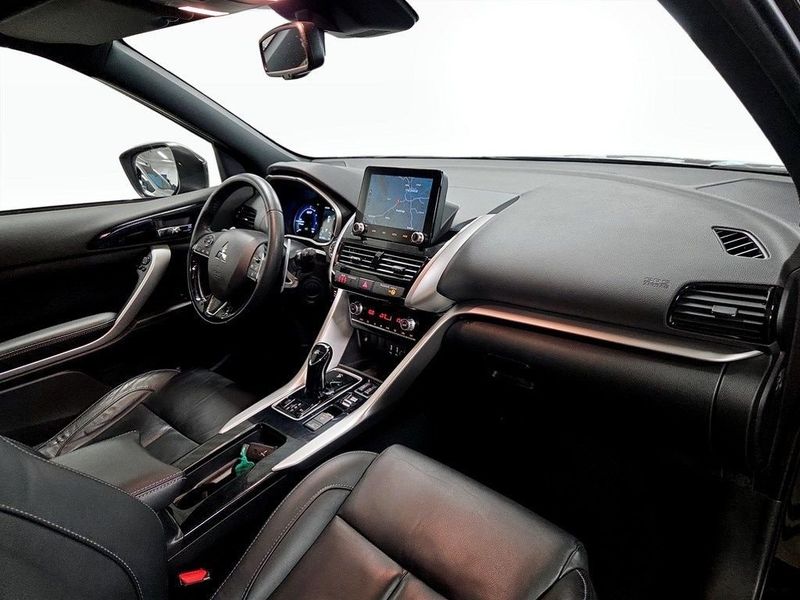 Mitsubishi Eclipse Cross bild 11
