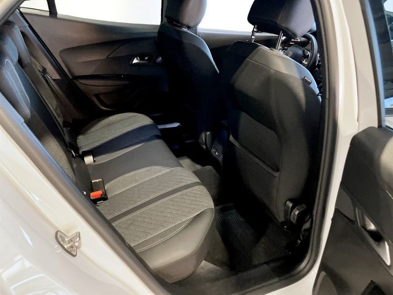 Peugeot 2008 bild 12