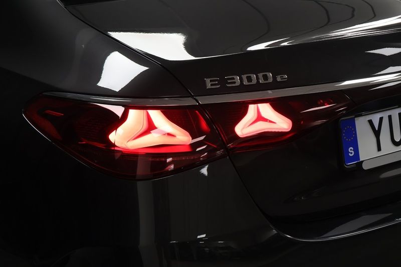 Mercedes E300 bild 9