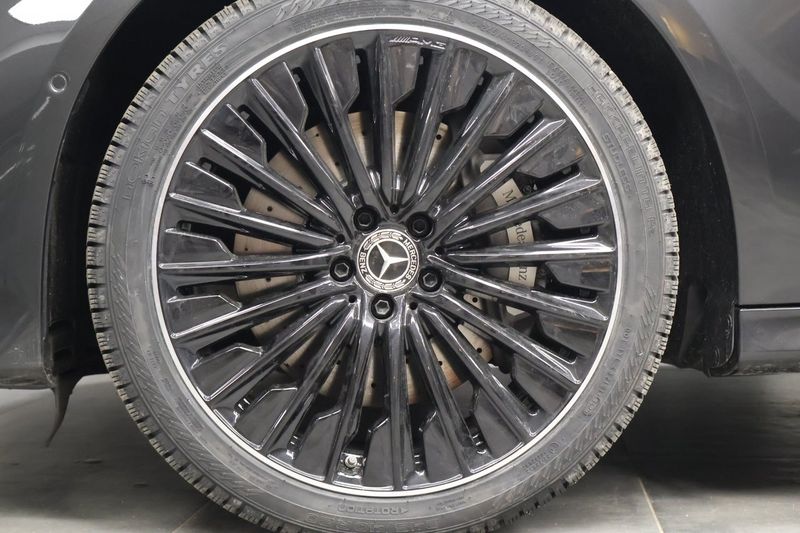 Mercedes E300 bild 6
