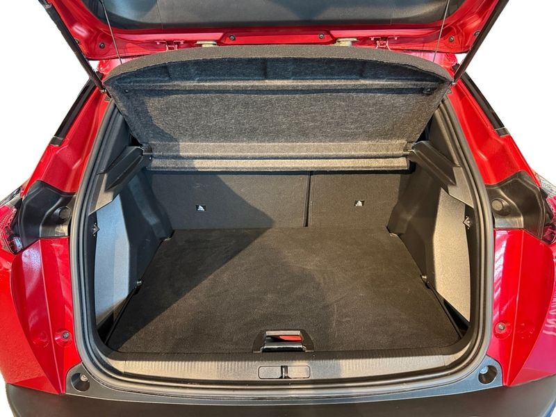 Peugeot e-2008 bild 16