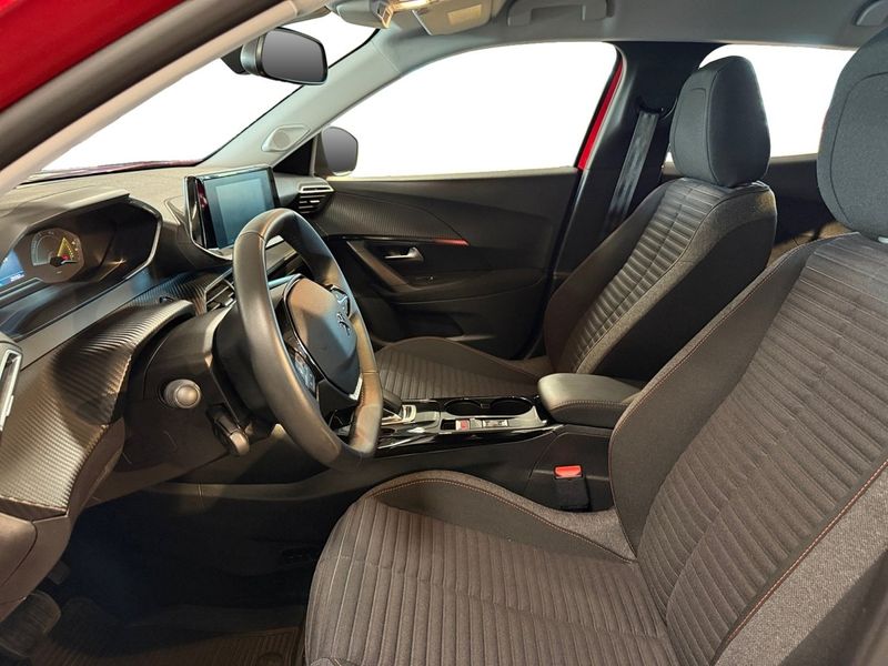 Peugeot e-2008 bild 9