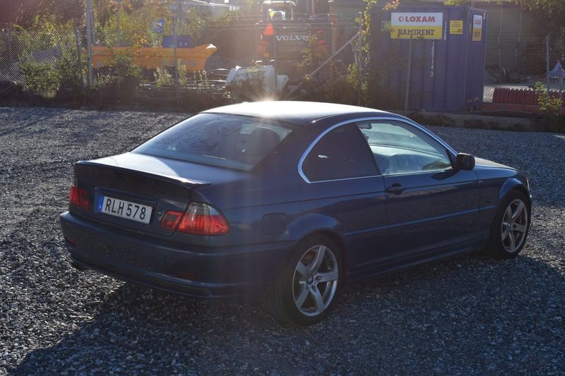 BMW 323 bild 5