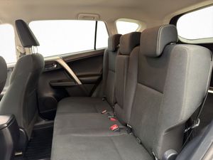 Toyota RAV4 bild 18