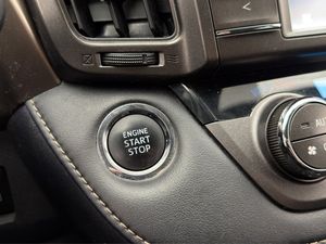 Toyota RAV4 bild 28