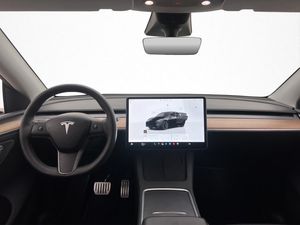 Tesla Model Y bild 13