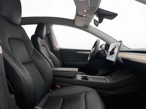 Tesla Model Y bild 15