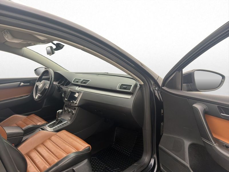 Volkswagen Passat bild 24