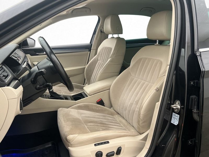 Skoda Superb bild 12