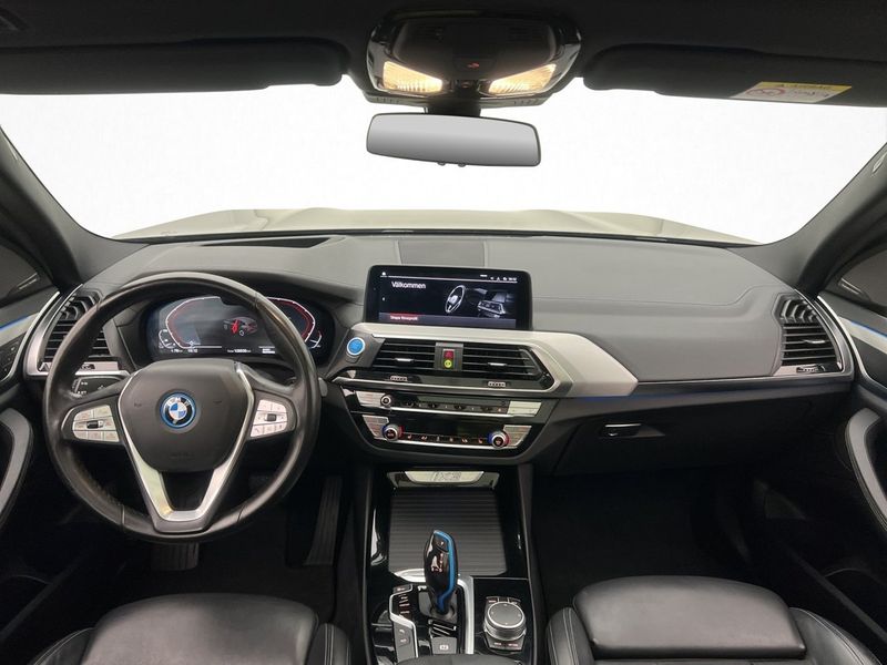 BMW iX3 bild 15