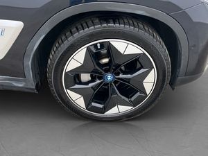 BMW iX3 bild 38