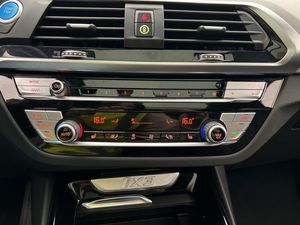 BMW iX3 bild 23