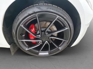 Tesla Model 3 bild 31