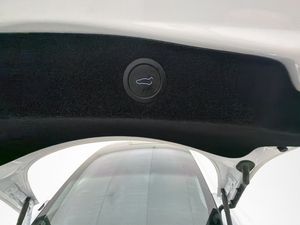 Tesla Model 3 bild 27