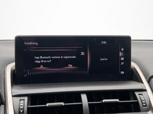Lexus NX bild 22