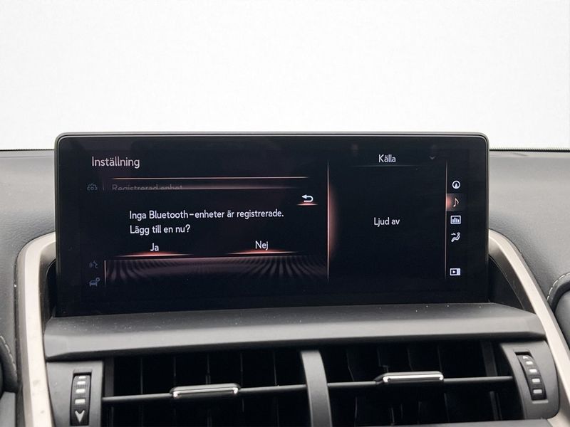 Lexus NX bild 22