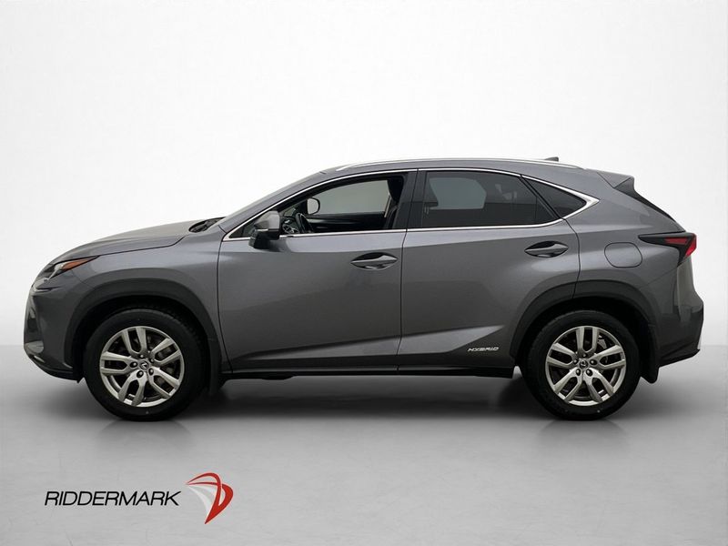 Lexus NX bild 5