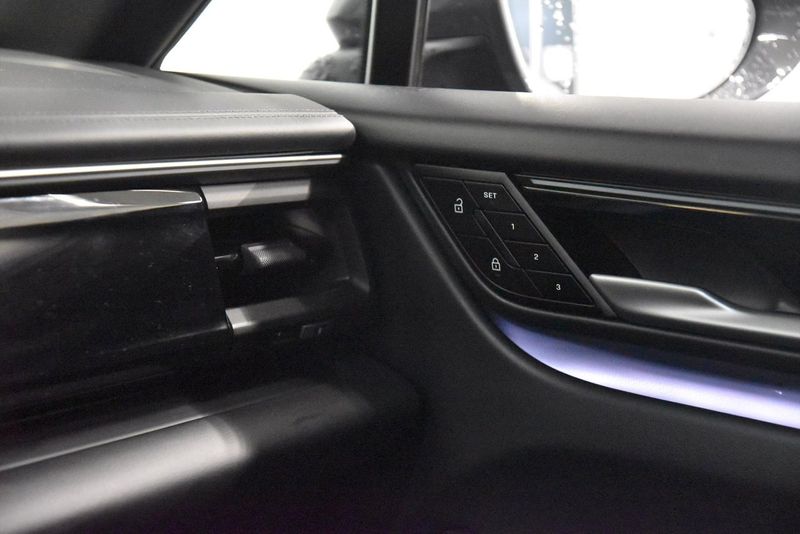 Porsche Macan bild 17