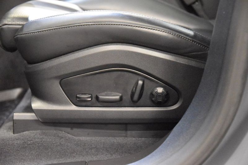 Porsche Macan bild 15