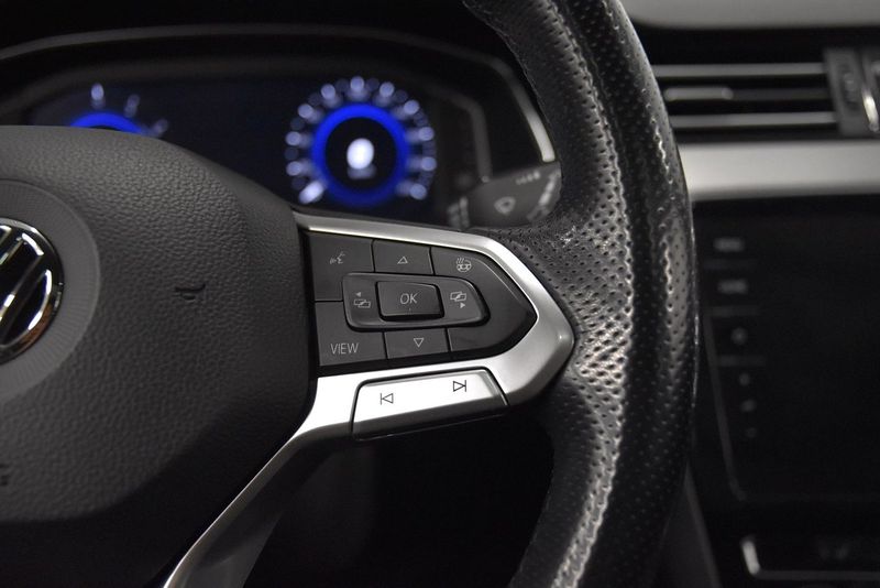Volkswagen Passat bild 11
