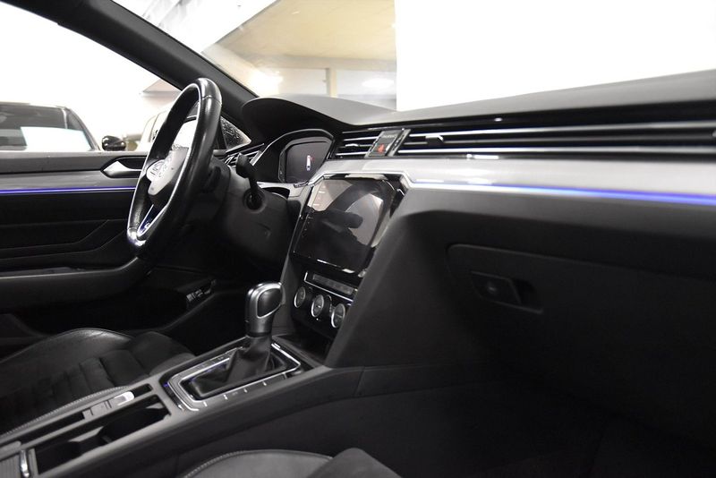 Volkswagen Passat bild 9