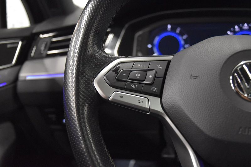 Volkswagen Passat bild 10