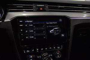 Volkswagen Passat bild 17