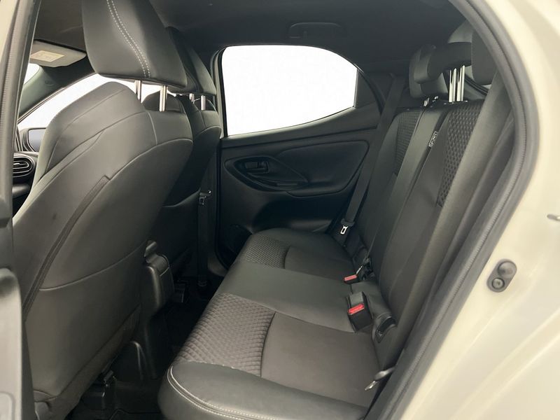 Toyota Yaris bild 18