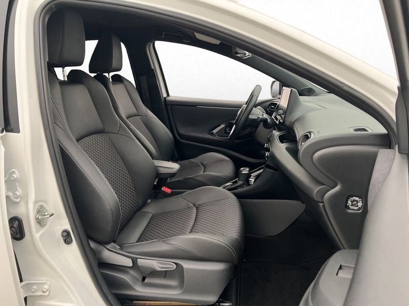 Toyota Yaris bild 11
