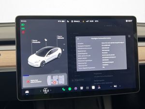 Tesla Model 3 bild 20