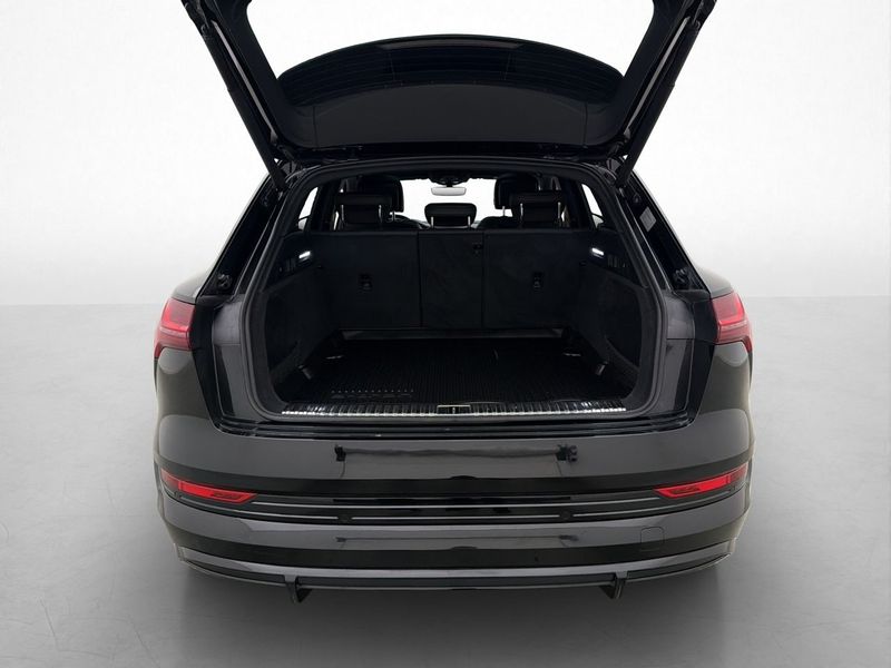 Audi e-tron bild 10