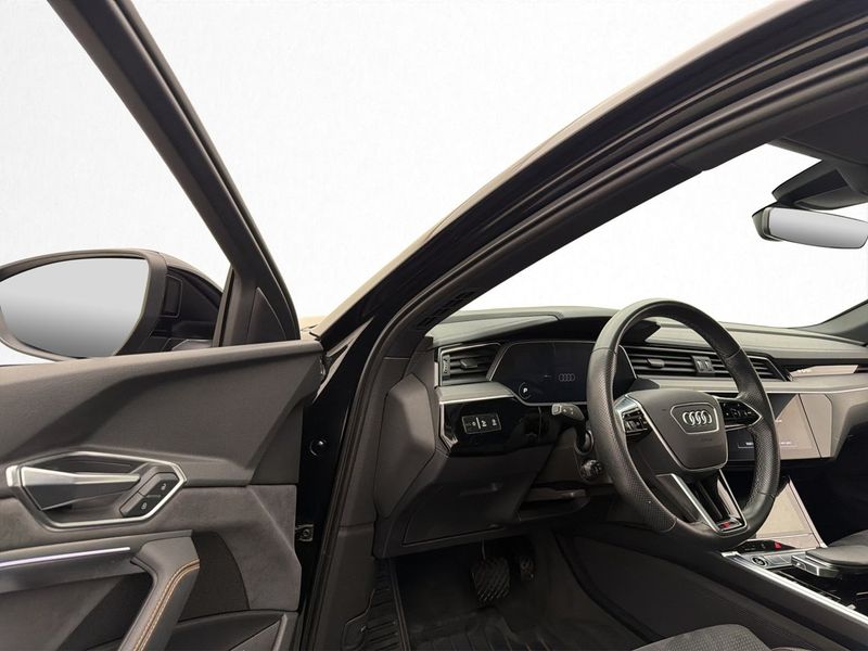 Audi e-tron bild 37