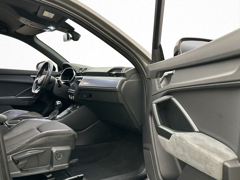 Audi Q3 bild 17