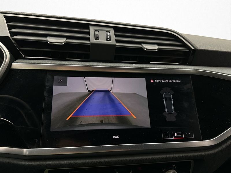 Audi Q3 bild 22