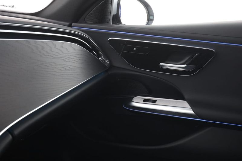 Mercedes E300 bild 30