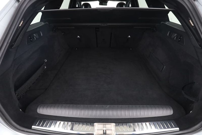 Mercedes E300 bild 18