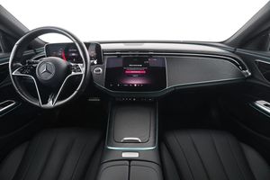 Mercedes E300 bild 13