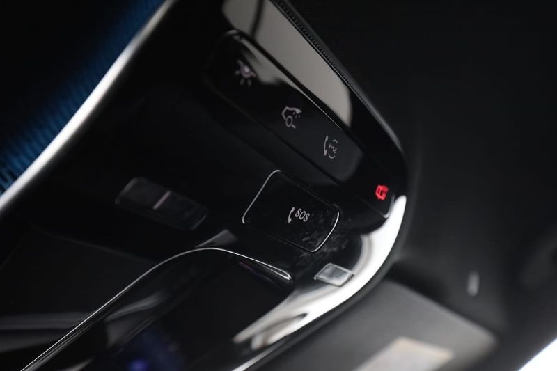 Mercedes E300 bild 31