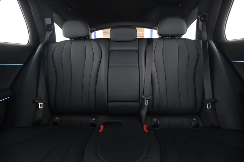 Mercedes E300 bild 16